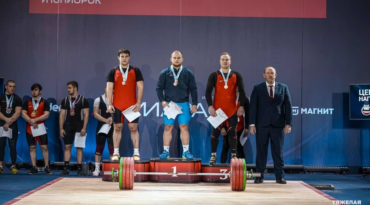 Брянские тяжелоатлеты заняли призовые места Первенства России