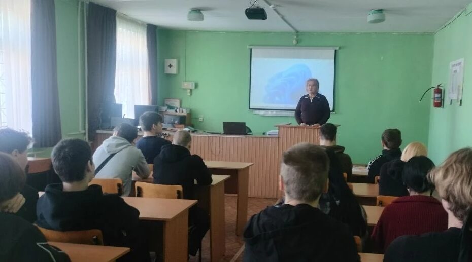 В навлинском техникуме прошел семинар по финансовой грамотности