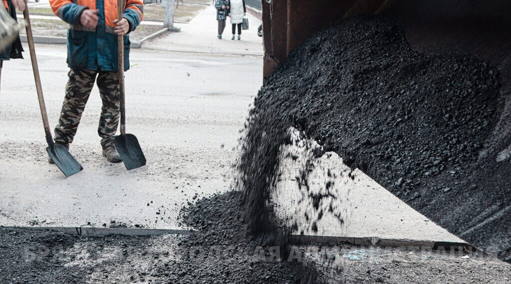 В Брянске начали работать асфальтовые заводы