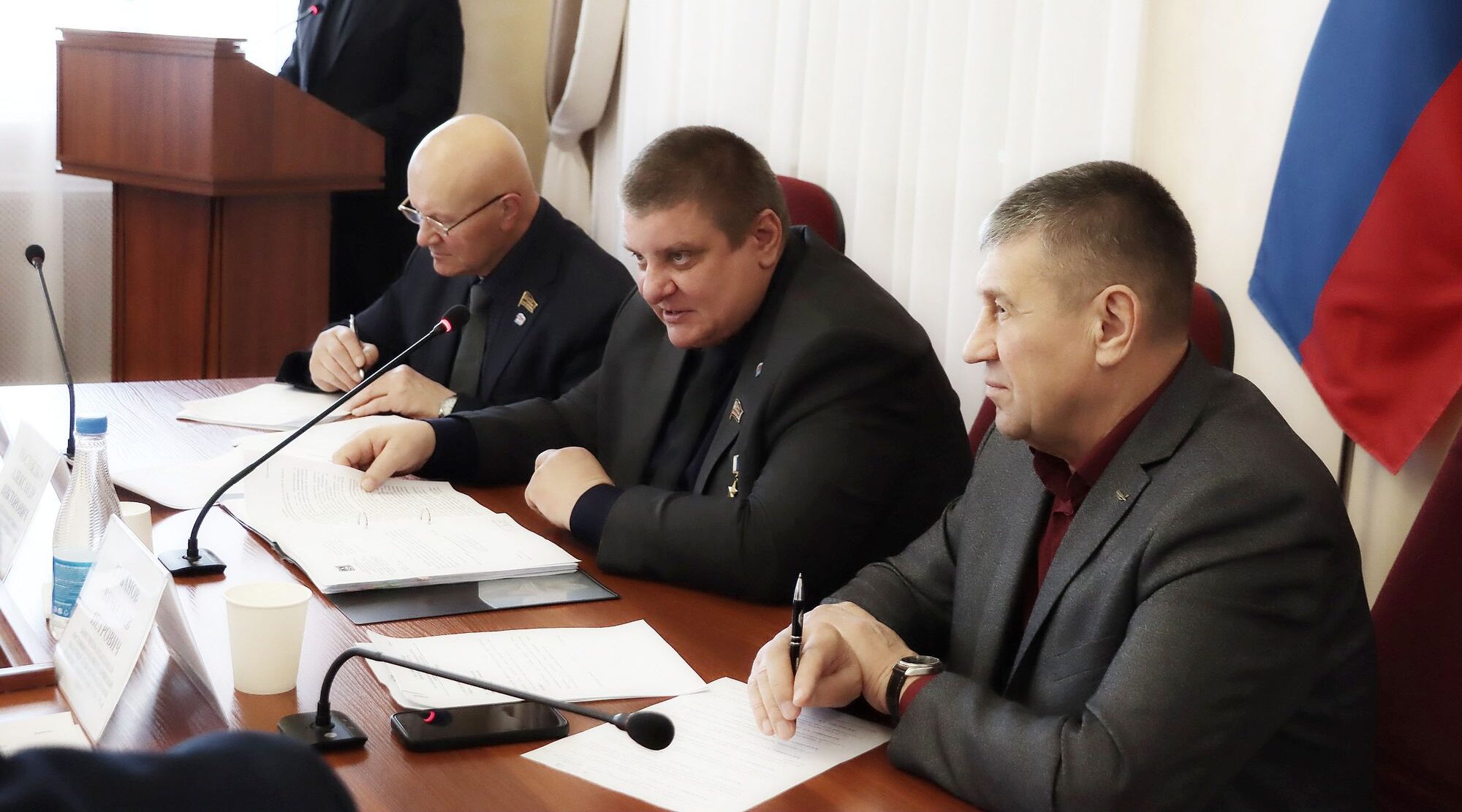 Развитие спорта и патриотическое воспитание молодёжи в Брянске – на повестке профильного комитета