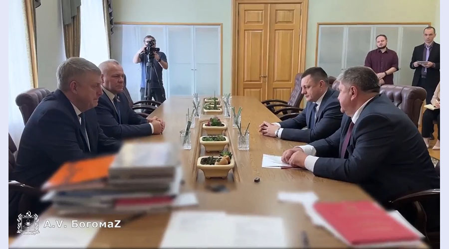 Брянский губернатор провел рабочую встречу с белорусскими производителями сахара