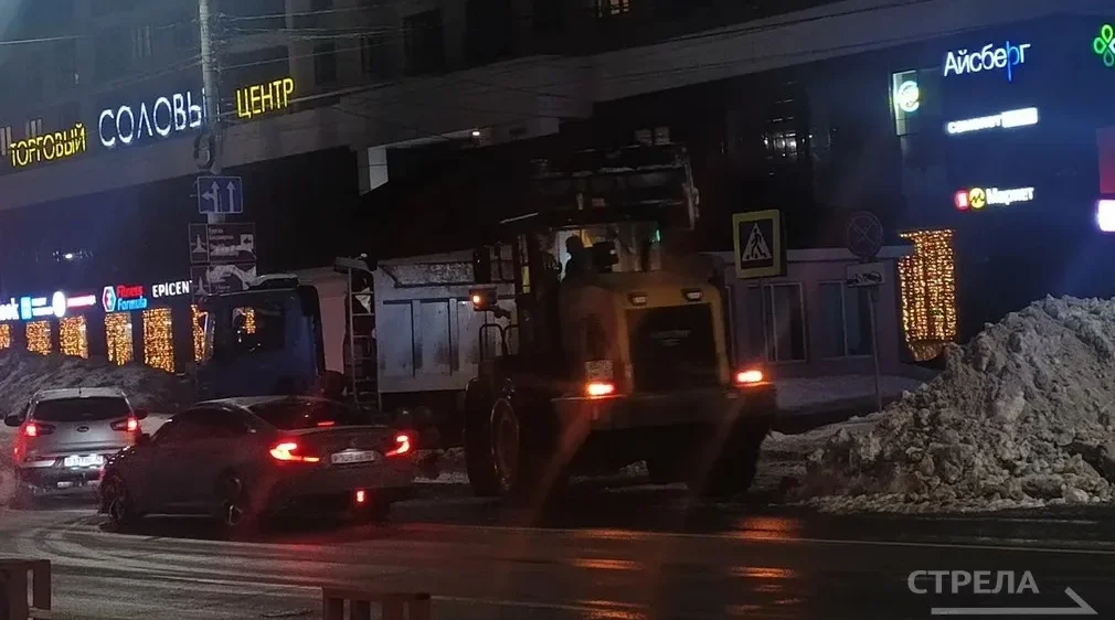 В Брянске за прошедшие сутки с улиц было убрано 486 тонн снега