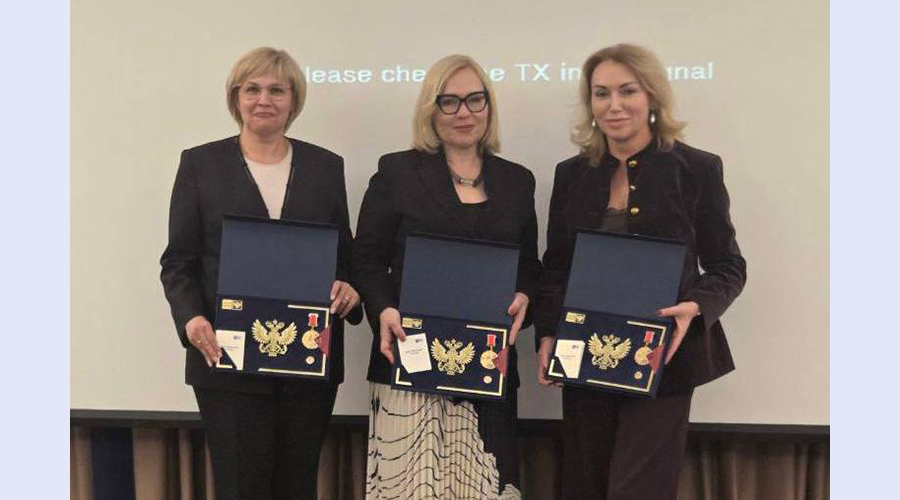 Женщины-руководители трёх приграничных управлений Почты России получили знак «За мужество»