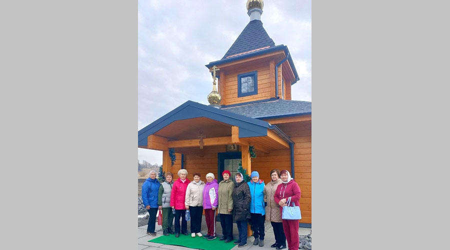 Участники навлинского клуба «Активное долголетие» совершили увлекательную поездку