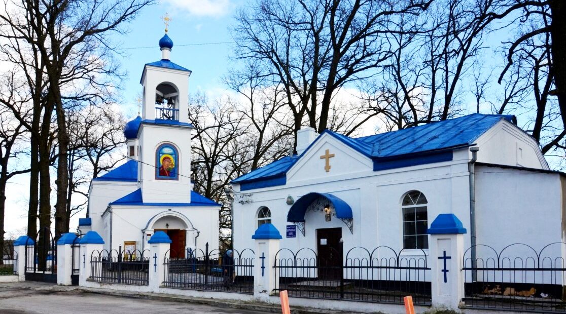 Благочинный Навлинского церковного округа поздравил прихожан с наступающим праздником Пасхи