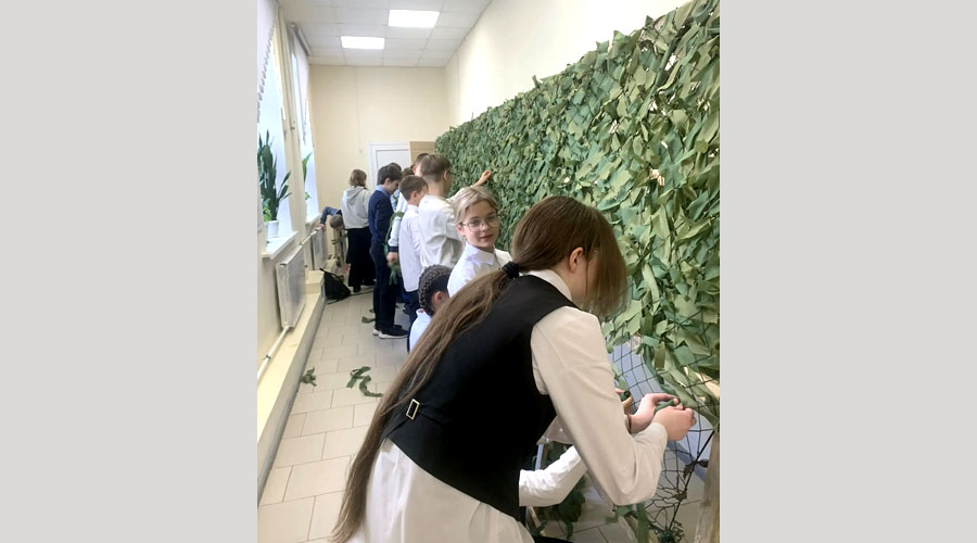 Стараниями учащихся Навлинской средней школы №2 готова маскировочная сеть!