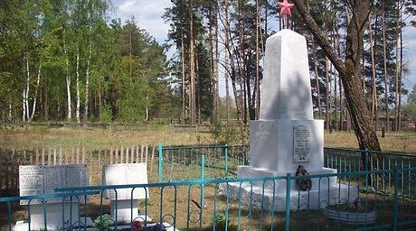 В брянской Клетне проведут благоустройство братской могилы