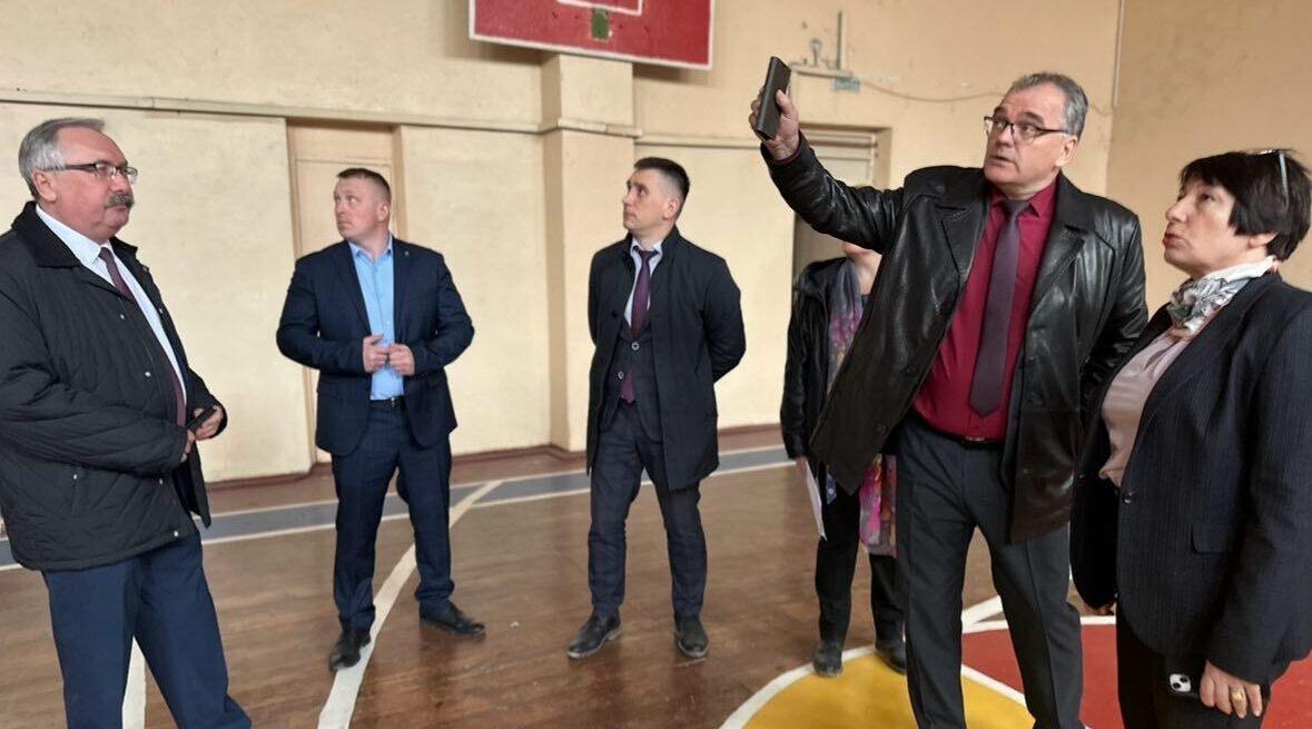 На Брянщине начался капитальный ремонт четырех школ