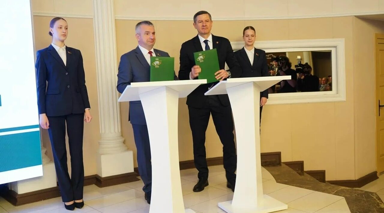 На бизнес-форуме «Гомель-Брянск» продолжается обсуждение сотрудничества