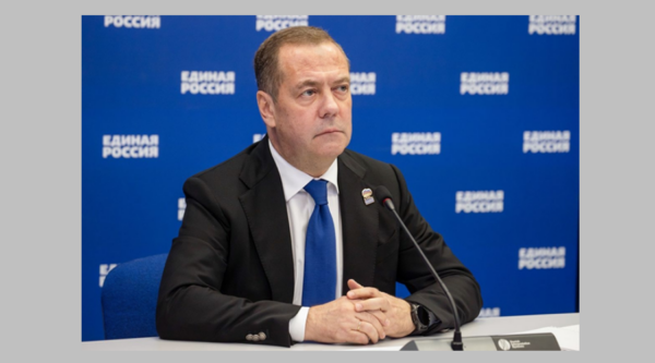 Дмитрий Медведев призвал участников ЭПГ активно позиционировать свой политический статус