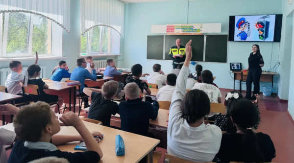 В Брянской области стартовала акция «Каникулы с Росгвардией»