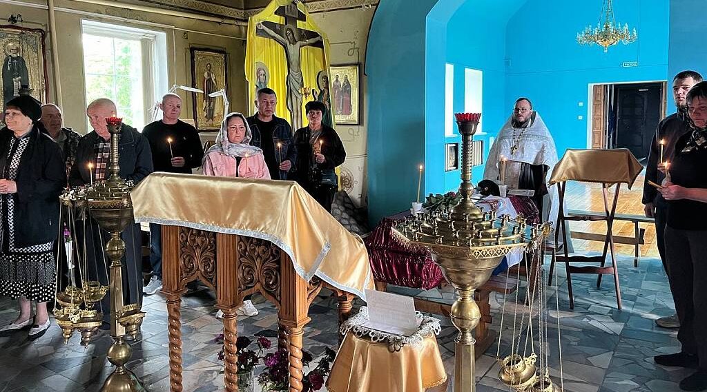 В Навлинском благочинии простились с погибшим в ходе СВО Олегом Солопченко