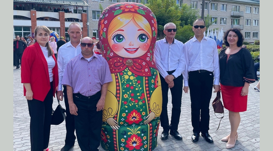 Навлинские получатели социальных услуг  стали участниками фестиваля «Дружба без границ»