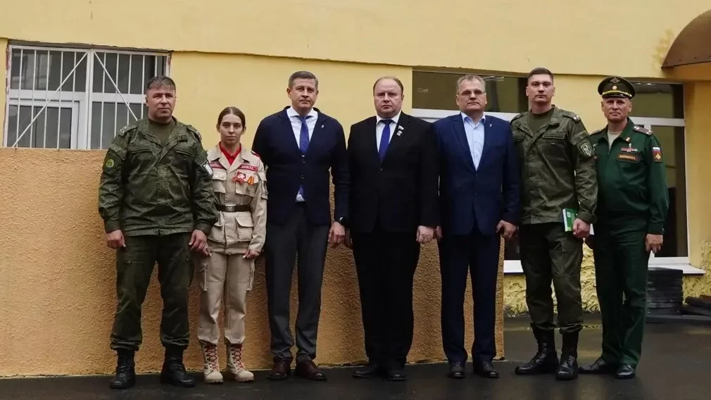 В Брянске в военном учебном центре БГИТУ готовят будущих защитников Родины