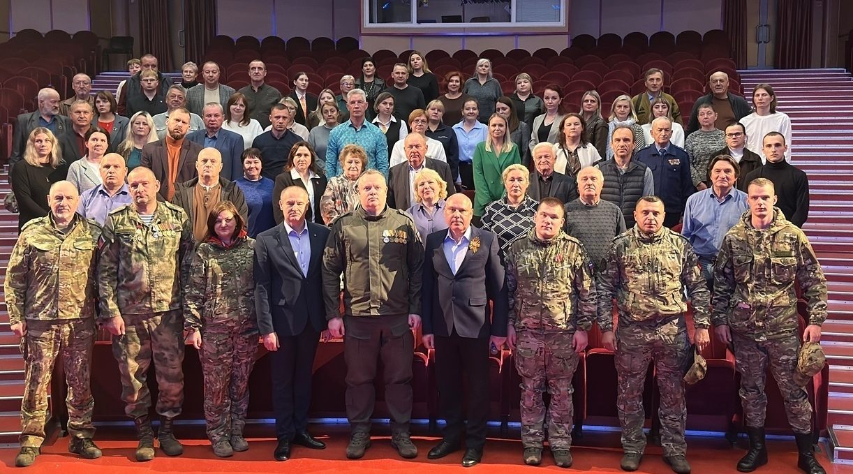 Педагоги Брянской области определили новые векторы военно-патриотической работы