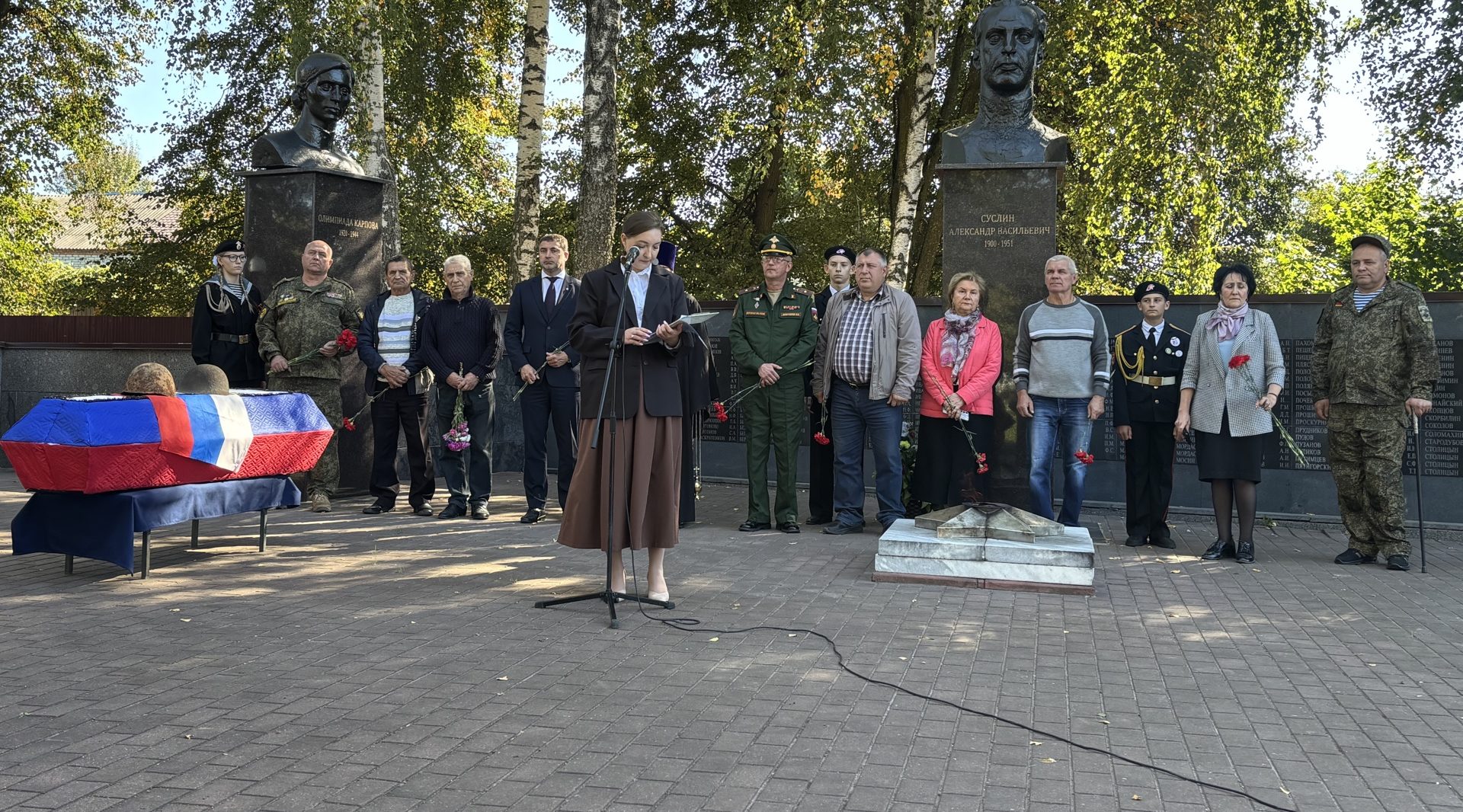 В день 83‑й годовщины освобождения Брянщины в Навле почтили память павших воинов