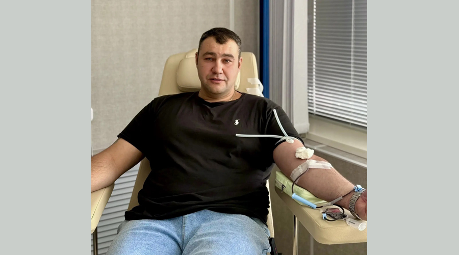 Евгений Пижонков, Почётный донор России, посетил Брянскую станцию переливания крови