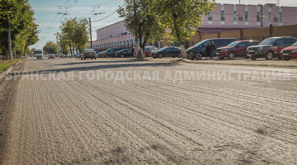 В Бежицком районе Брянска обустраивают новые тротуары