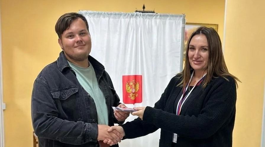 Впервые голосующий Антон Качалин рассказал о значимости своего выбора