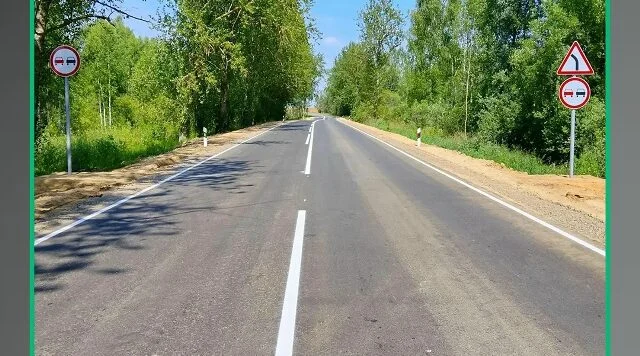В Гордеевском районе Брянской области отремонтировали шестиметровый участок автодороги