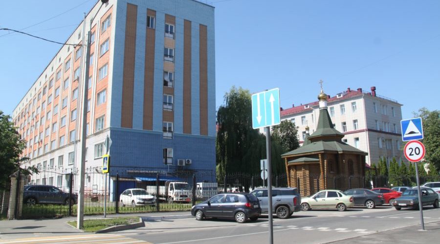 В Брянске по нацпроекту отремонтированы дороги к учреждениям здравоохранения