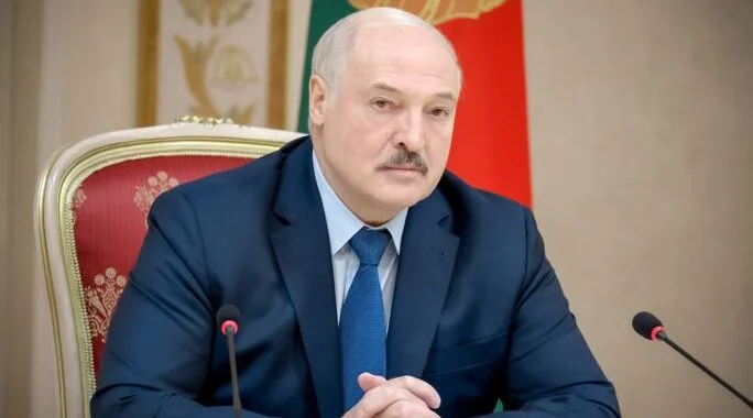 Лукашенко поблагодарил брянского губернатора за помощь пострадавшим белорусам