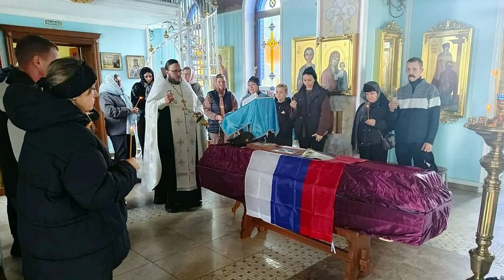 В Навлинском благочинии простились с погибшим в ходе СВО Николаем Козловым